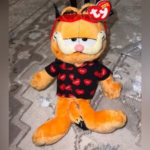 Garfield Valentine’s day plush